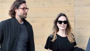 angelina-jolie-de-nouveau-sur-le-marche-des-celibataires-qui-est-le-milliardaire-david-mayer-de-rothschild-qui-lui-tourne-autour